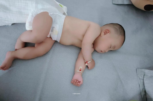 东阳宝宝口水多怎么回事